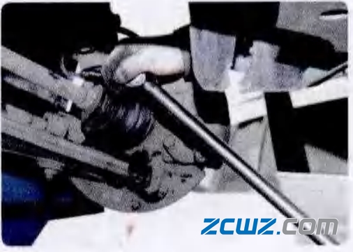 更换轮毂轴承步骤方法及安装轴承事项
