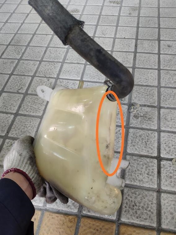 18万公里的别克君越轴承损坏,车主点赞维修师傅的处理方法